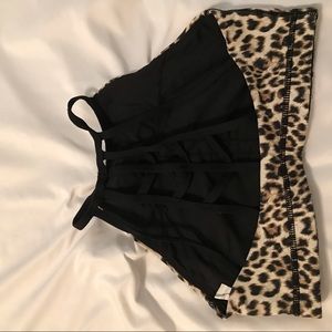 Super cute sports bra!